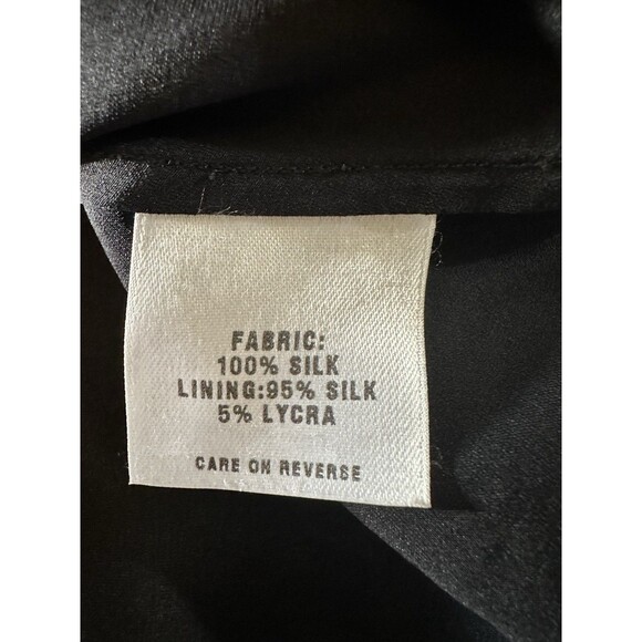 St. John Evening Sz 4 Silk Black Ruffle Trim Sleeveless Camisole Romantic Top - Picture 7 of 7